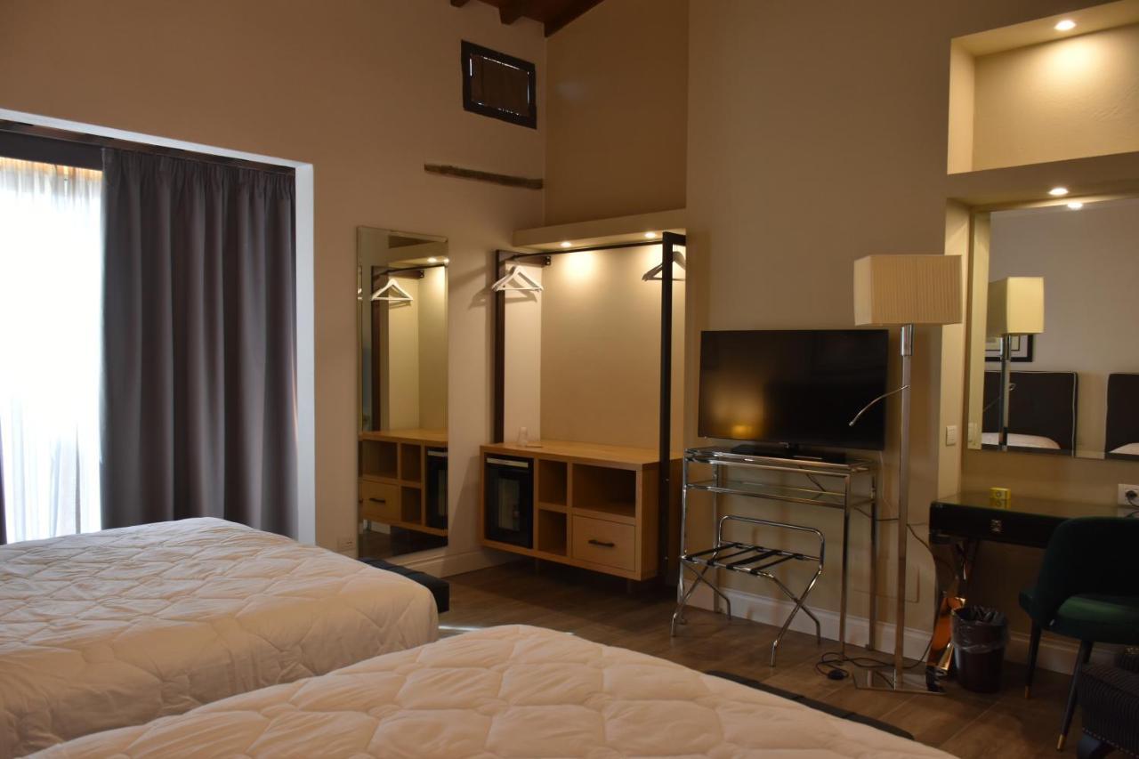 Hr Bedrooms In Maison d'hôtes *